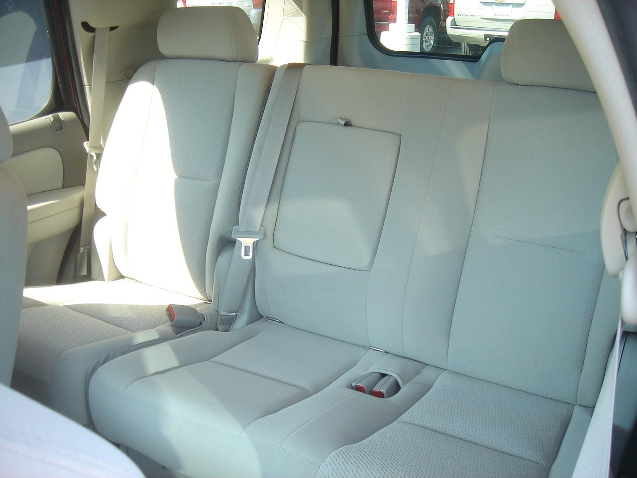 20072013 Chevy Suburban, Tahoe and GMC Yukon LS Complete 3 Row Set Durafit Covers Custom